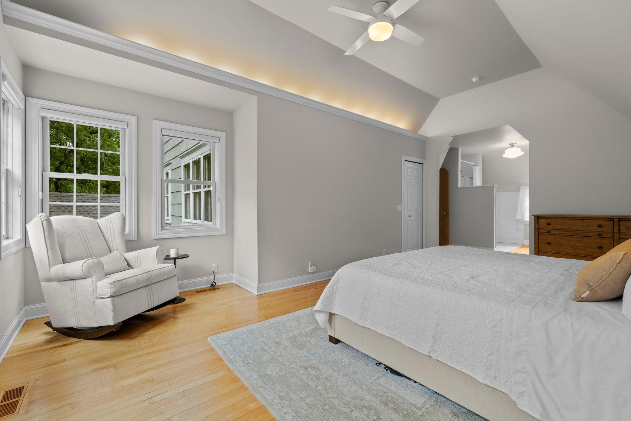 View of Residential at 1244 Roselawn Avenue, Roseville MN 55113, Roseville (71 of 87) - Mike Wilen | Minnesota Team Real Estate