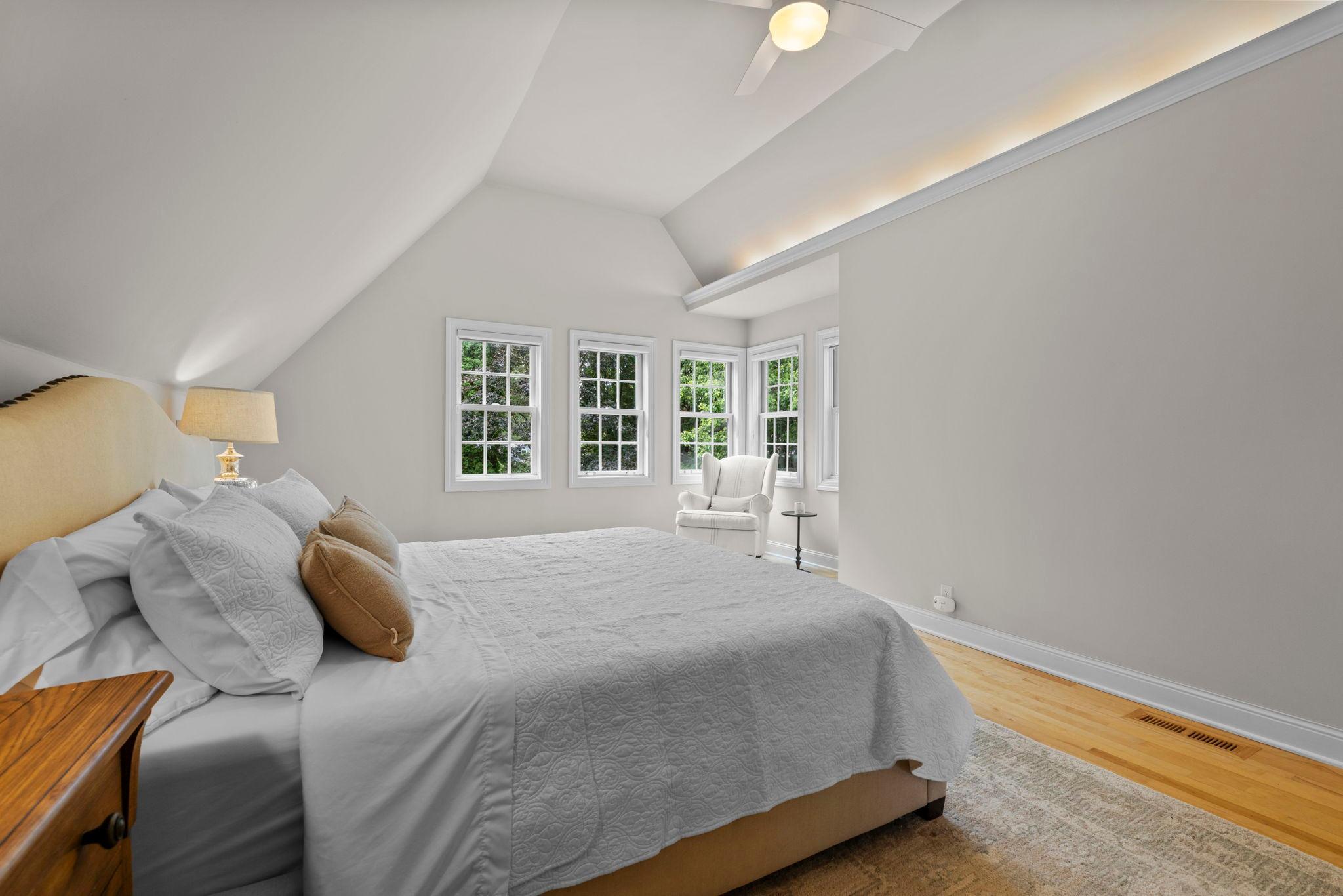 View of Residential at 1244 Roselawn Avenue, Roseville MN 55113, Roseville (68 of 87) - Mike Wilen | Minnesota Team Real Estate
