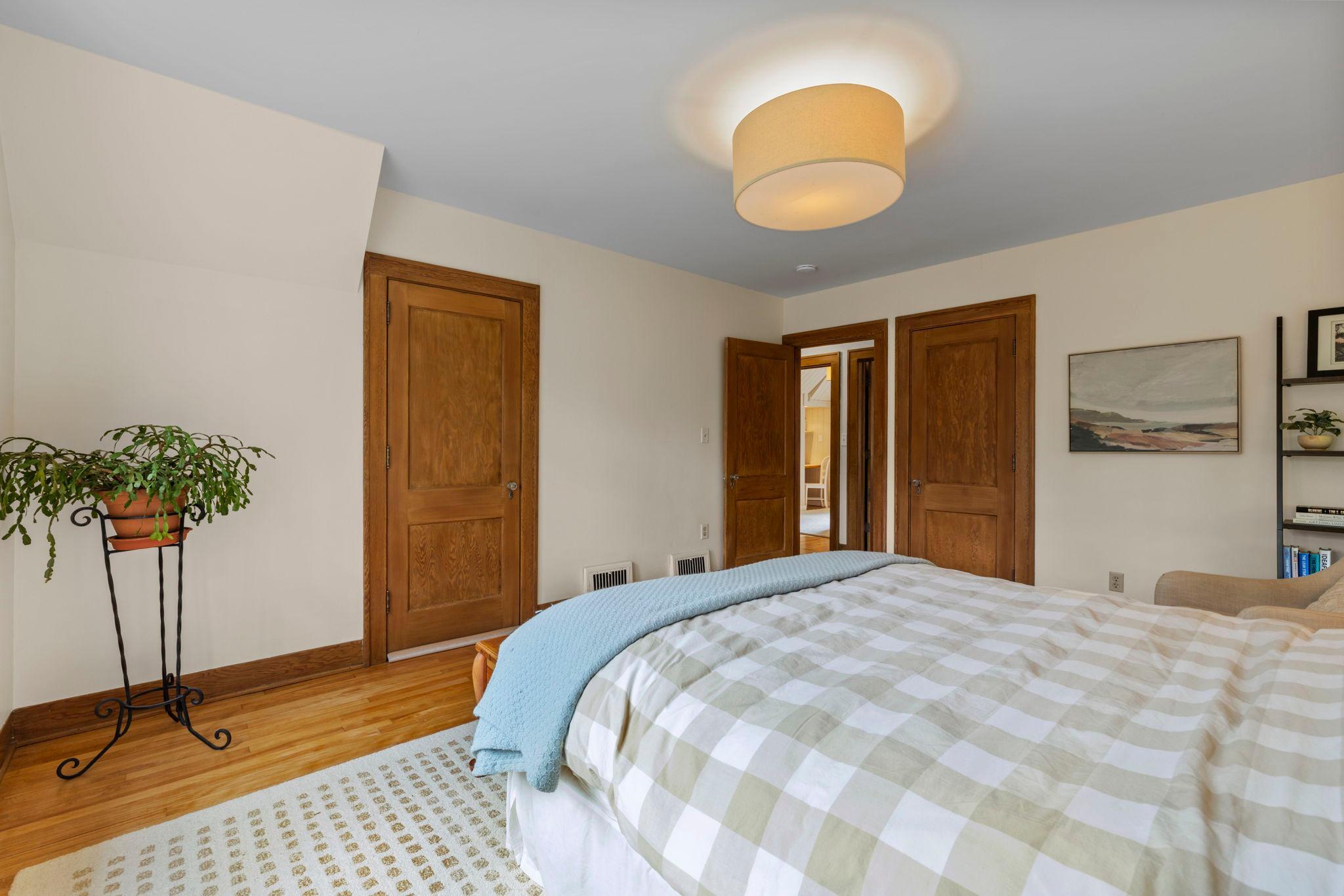 View of Residential at 1244 Roselawn Avenue, Roseville MN 55113, Roseville (61 of 87) - Mike Wilen | Minnesota Team Real Estate