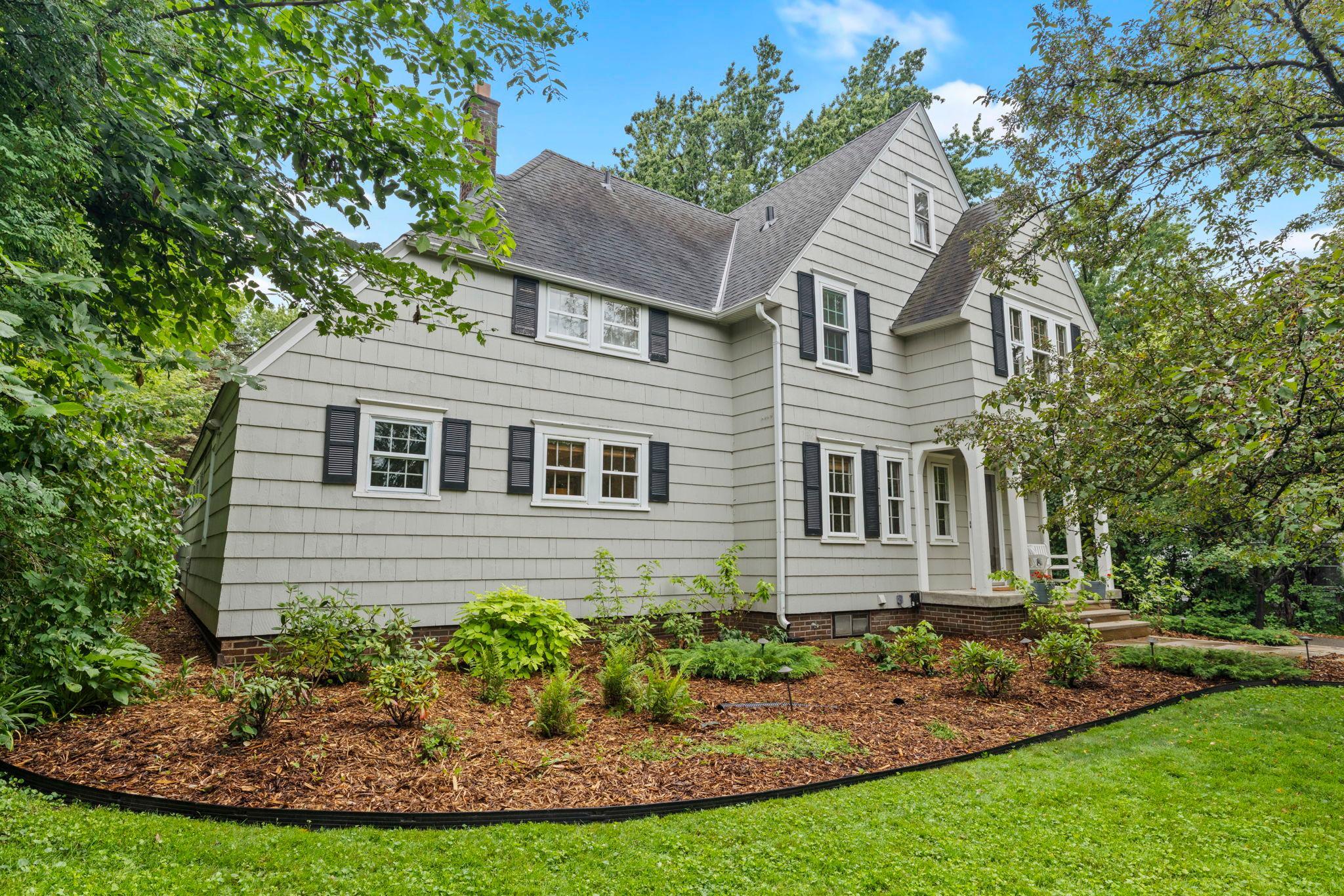 View of Residential at 1244 Roselawn Avenue, Roseville MN 55113, Roseville (10 of 87) - Mike Wilen | Minnesota Team Real Estate