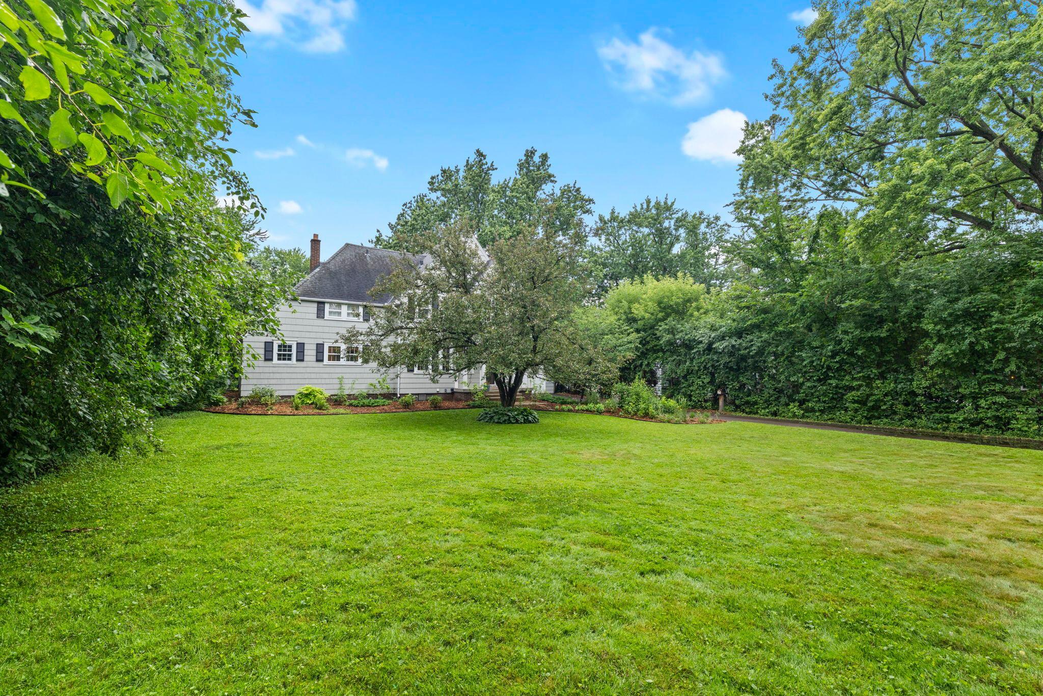 View of Residential at 1244 Roselawn Avenue, Roseville MN 55113, Roseville (7 of 87) - Mike Wilen | Minnesota Team Real Estate