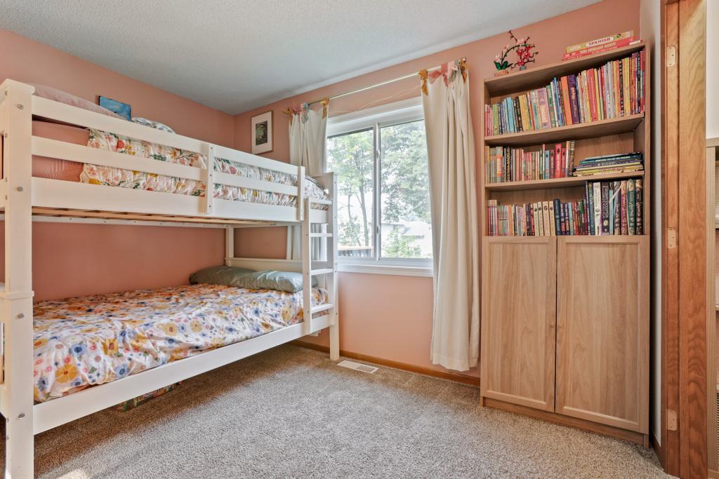 View of Residential at 20615 Jaguar Avenue, Lakeville MN 55044, Lakeville (21 of 35) - Mike Wilen | Minnesota Team Real Estate