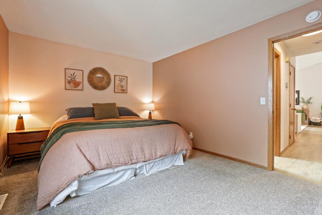 View of Residential at 20615 Jaguar Avenue, Lakeville MN 55044, Lakeville (18 of 35) - Mike Wilen | Minnesota Team Real Estate
