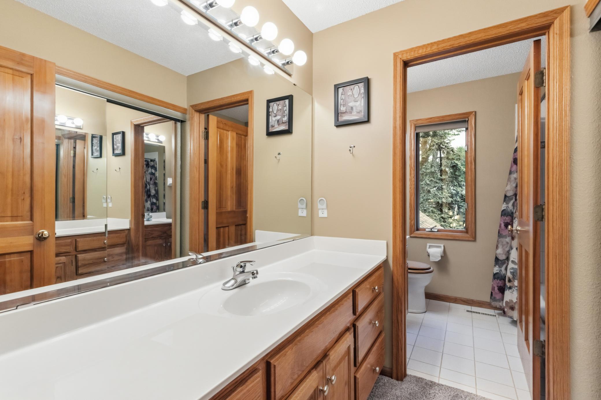 View of Residential at 14809 White Oak Drive, Burnsville MN 55337, Burnsville (21 of 43) - Mike Wilen | Minnesota Team Real Estate