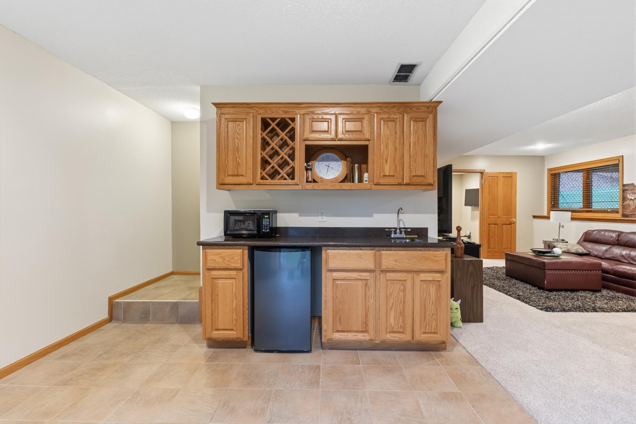 View of Residential at 14809 White Oak Drive, Burnsville MN 55337, Burnsville (31 of 43) - Mike Wilen | Minnesota Team Real Estate