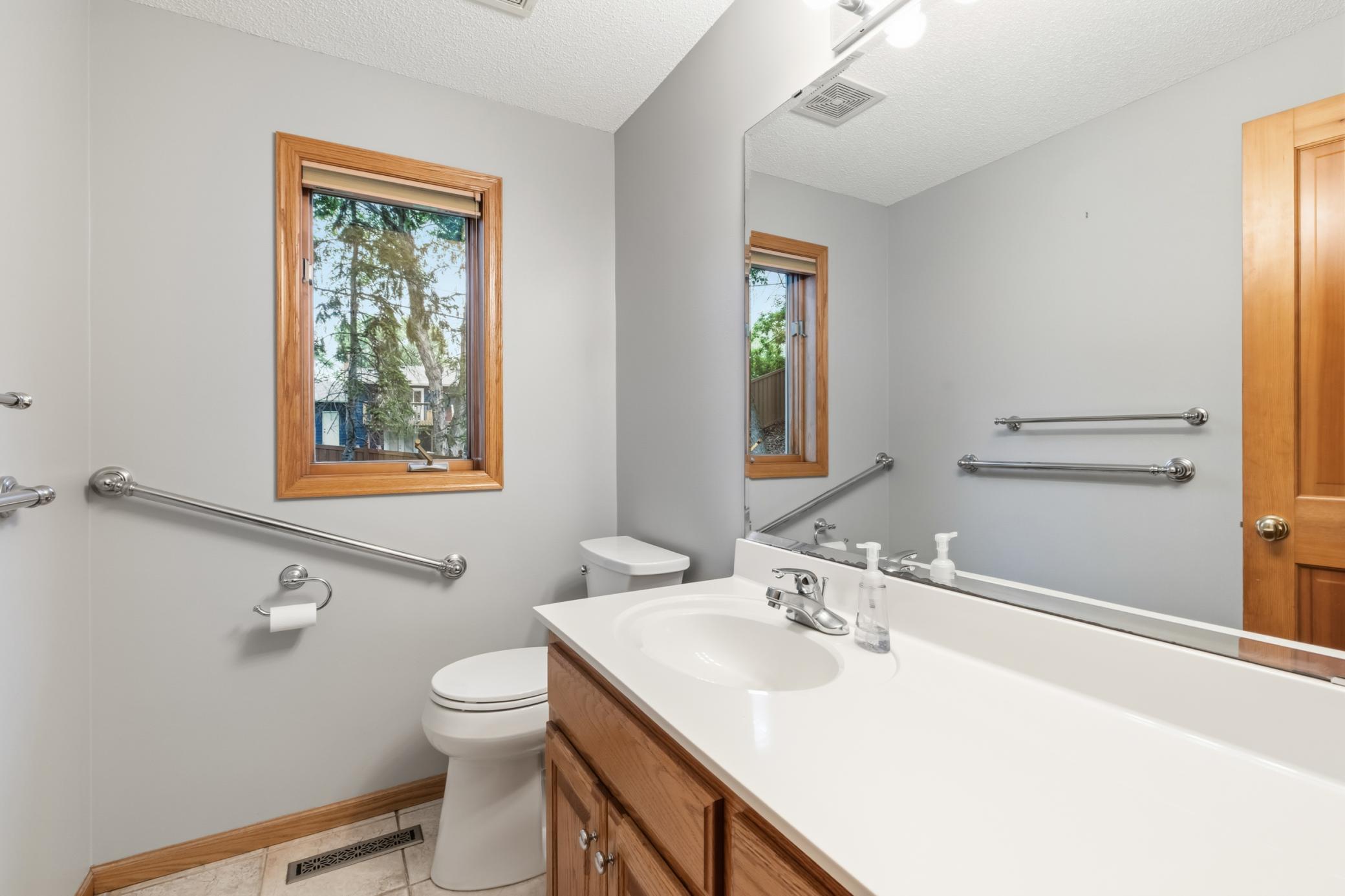 View of Residential at 14809 White Oak Drive, Burnsville MN 55337, Burnsville (28 of 43) - Mike Wilen | Minnesota Team Real Estate
