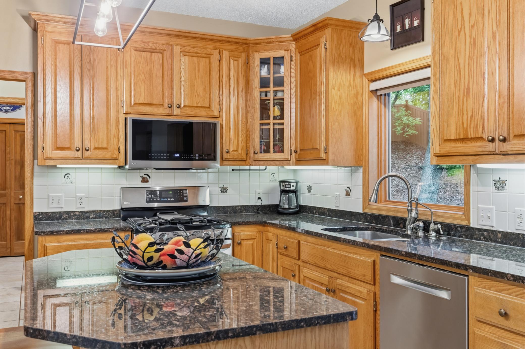 View of Residential at 14809 White Oak Drive, Burnsville MN 55337, Burnsville (24 of 43) - Mike Wilen | Minnesota Team Real Estate