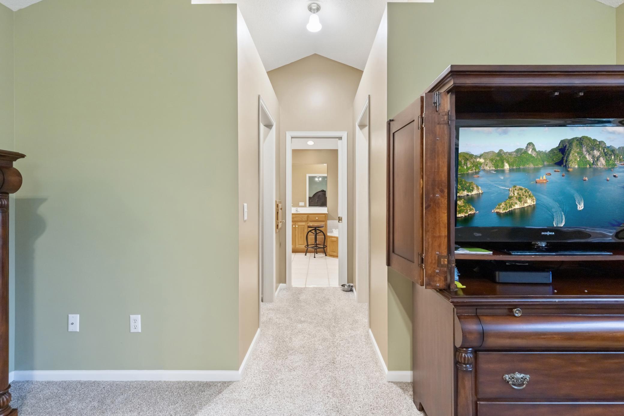 View of Residential at 14809 White Oak Drive, Burnsville MN 55337, Burnsville (15 of 43) - Mike Wilen | Minnesota Team Real Estate