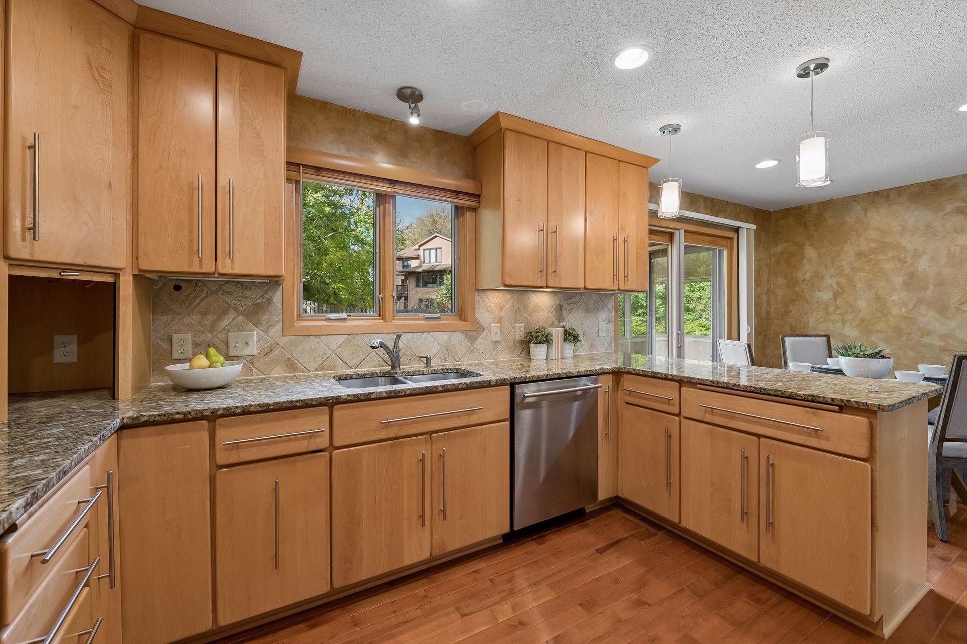 View of Residential at 190 Nevada Avenue, Golden Valley MN 55426, Golden Valley (13 of 47) - Mike Wilen | Minnesota Team Real Estate