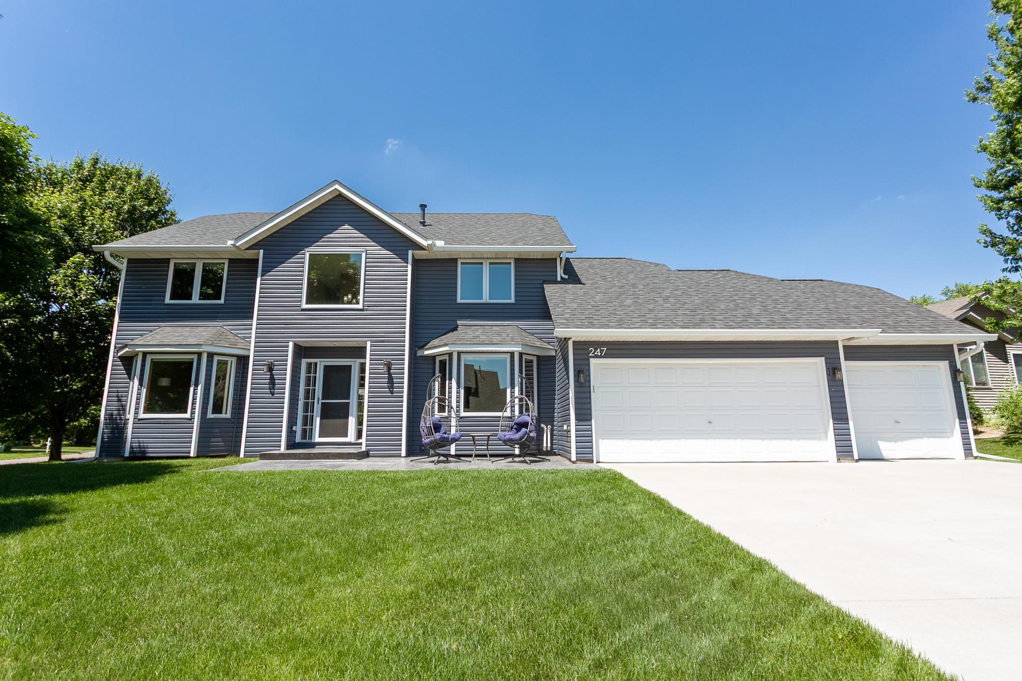 View of Residential at 247 Pendryn Hill Circle, Woodbury MN 55125, Woodbury (2 of 87) - Mike Wilen | Minnesota Team Real Estate