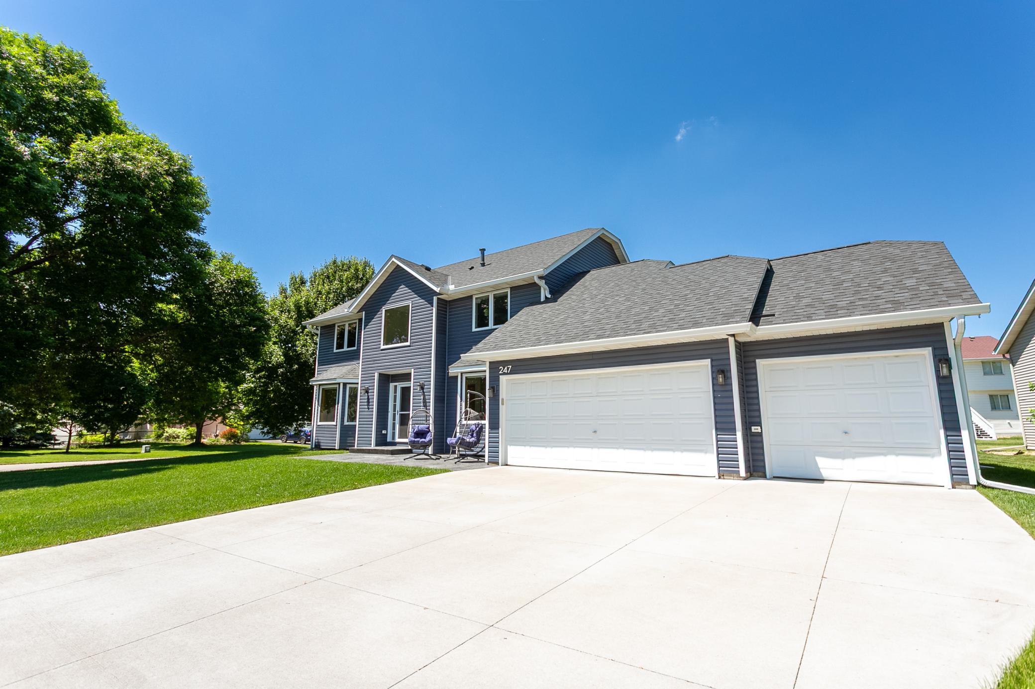 View of Residential at 247 Pendryn Hill Circle, Woodbury MN 55125, Woodbury (7 of 87) - Mike Wilen | Minnesota Team Real Estate