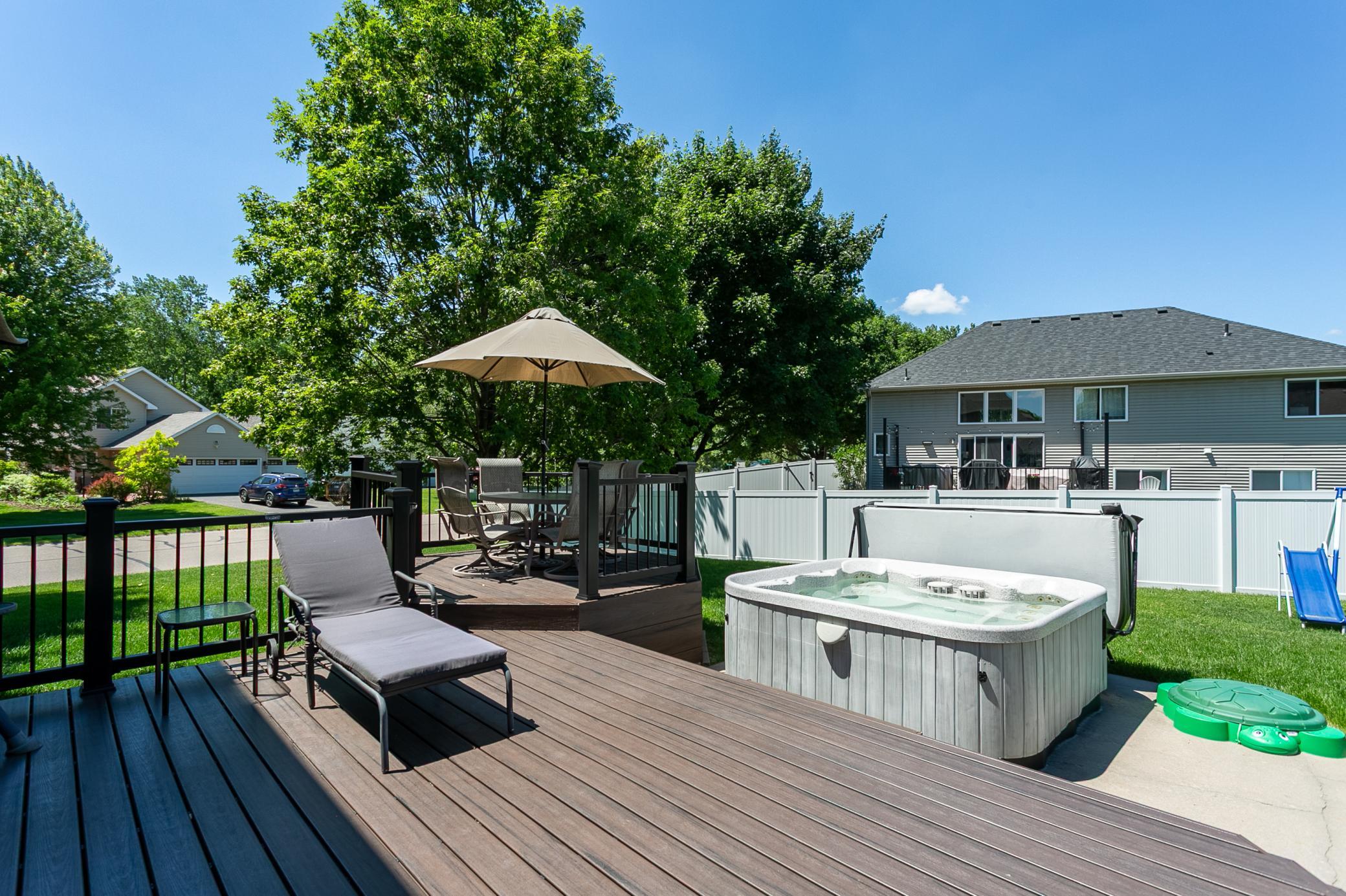 View of Residential at 247 Pendryn Hill Circle, Woodbury MN 55125, Woodbury (8 of 87) - Mike Wilen | Minnesota Team Real Estate