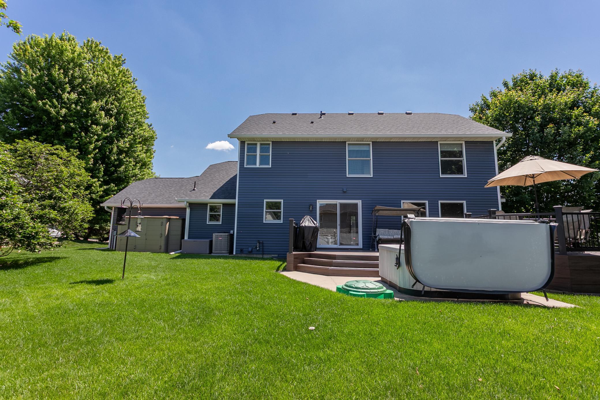 View of Residential at 247 Pendryn Hill Circle, Woodbury MN 55125, Woodbury (10 of 87) - Mike Wilen | Minnesota Team Real Estate
