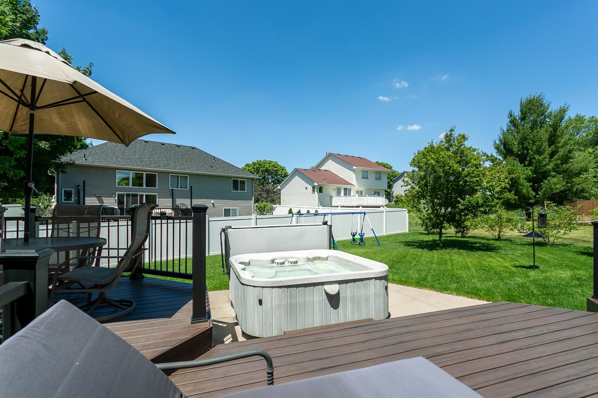 View of Residential at 247 Pendryn Hill Circle, Woodbury MN 55125, Woodbury (13 of 87) - Mike Wilen | Minnesota Team Real Estate