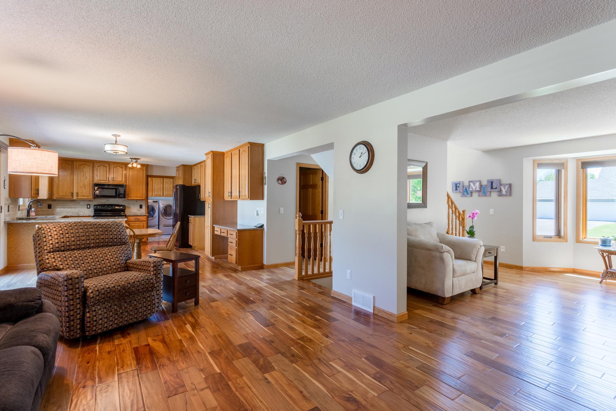 View of Residential at 247 Pendryn Hill Circle, Woodbury MN 55125, Woodbury (23 of 87) - Mike Wilen | Minnesota Team Real Estate
