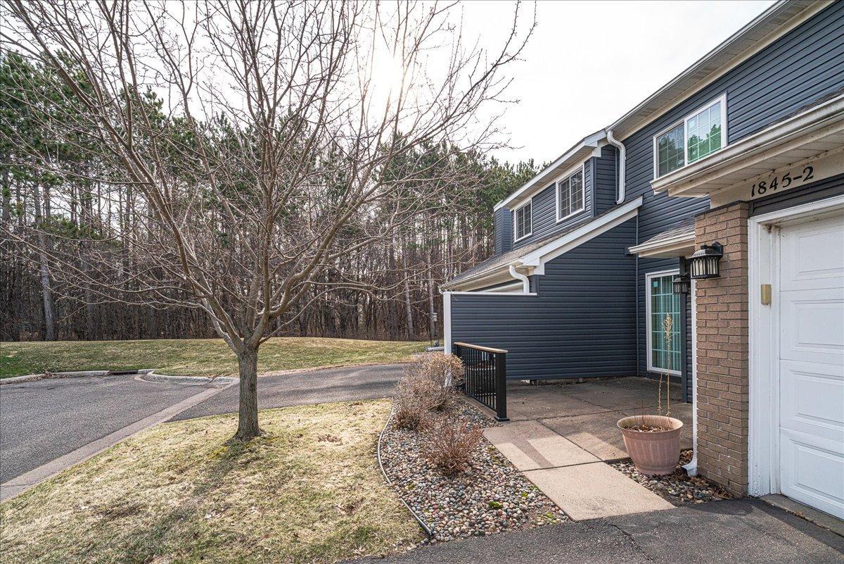 View of Residential at 1845 Donegal Drive #2, Woodbury MN 55125, Woodbury (4 of 24) - Mike Wilen | Minnesota Team Real Estate
