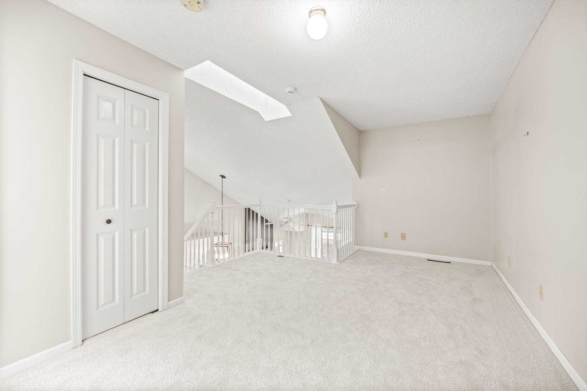 View of Residential at 401 Hickory Lane, Oakdale MN 55128, Oakdale (14 of 26) - Mike Wilen | Minnesota Team Real Estate