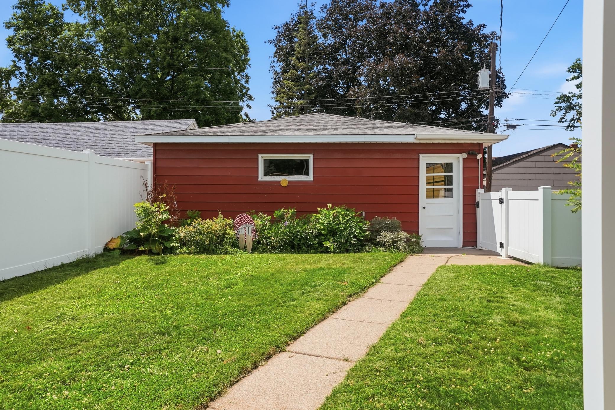 View of Residential at 5752 23rd Avenue, Minneapolis MN 55417, Minneapolis (49 of 54) - Mike Wilen | Minnesota Team Real Estate