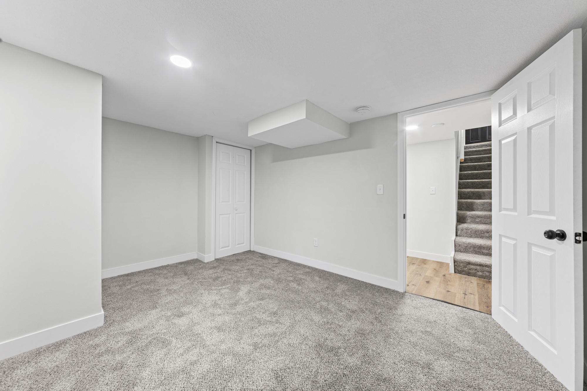 View of Residential at 621 White Bear Avenue, Saint Paul MN 55106, Saint Paul (25 of 41) - Mike Wilen | Minnesota Team Real Estate