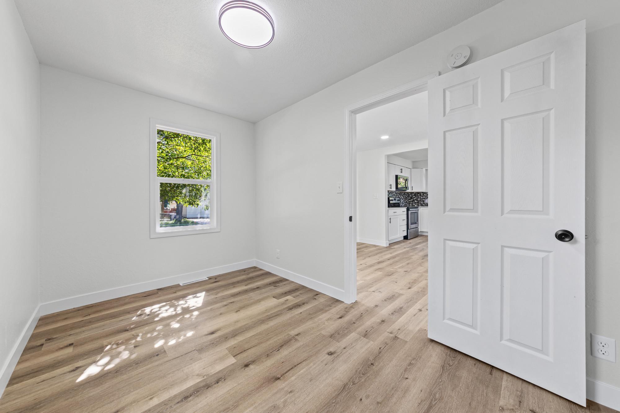 View of Residential at 621 White Bear Avenue, Saint Paul MN 55106, Saint Paul (17 of 41) - Mike Wilen | Minnesota Team Real Estate