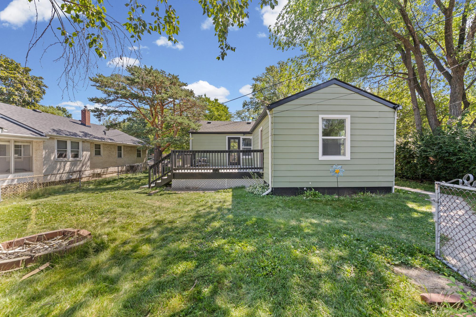 View of Residential at 621 White Bear Avenue, Saint Paul MN 55106, Saint Paul (36 of 41) - Mike Wilen | Minnesota Team Real Estate