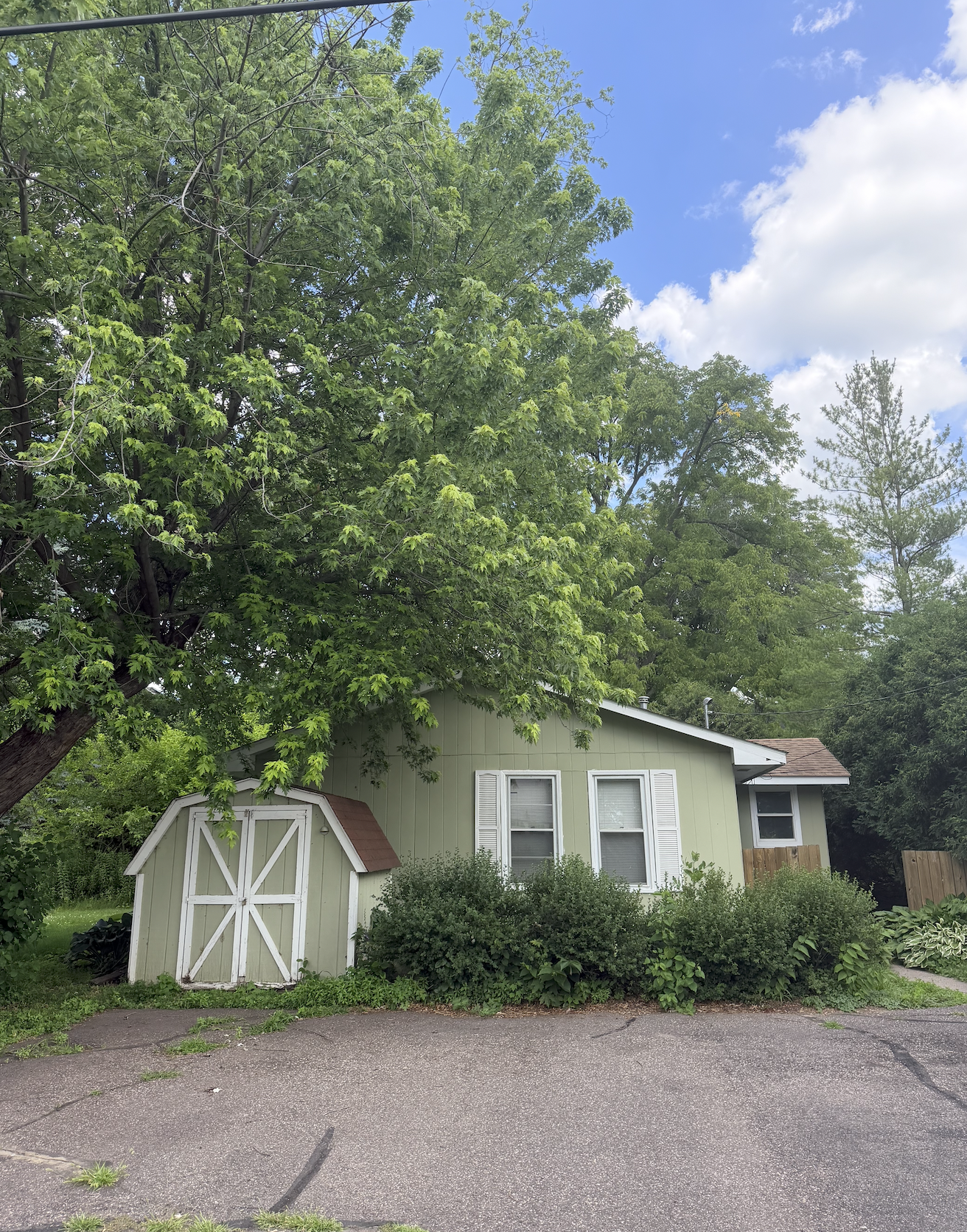 View of Residential at 168 Peninsula Road, Medicine Lake MN 55441, Medicine Lake (3 of 13) - Mike Wilen | Minnesota Team Real Estate