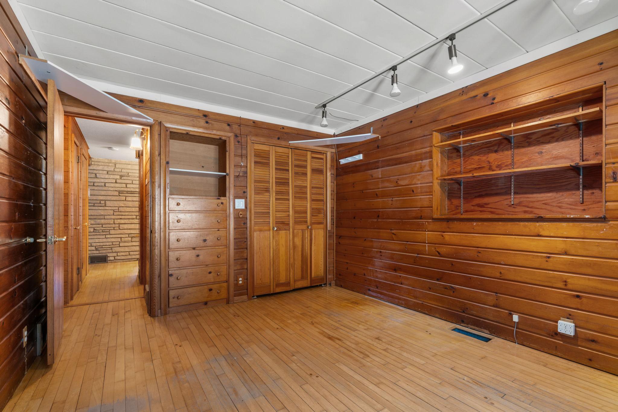 View of Residential at 168 Peninsula Road, Medicine Lake MN 55441, Medicine Lake (54 of 101) - Mike Wilen | Minnesota Team Real Estate