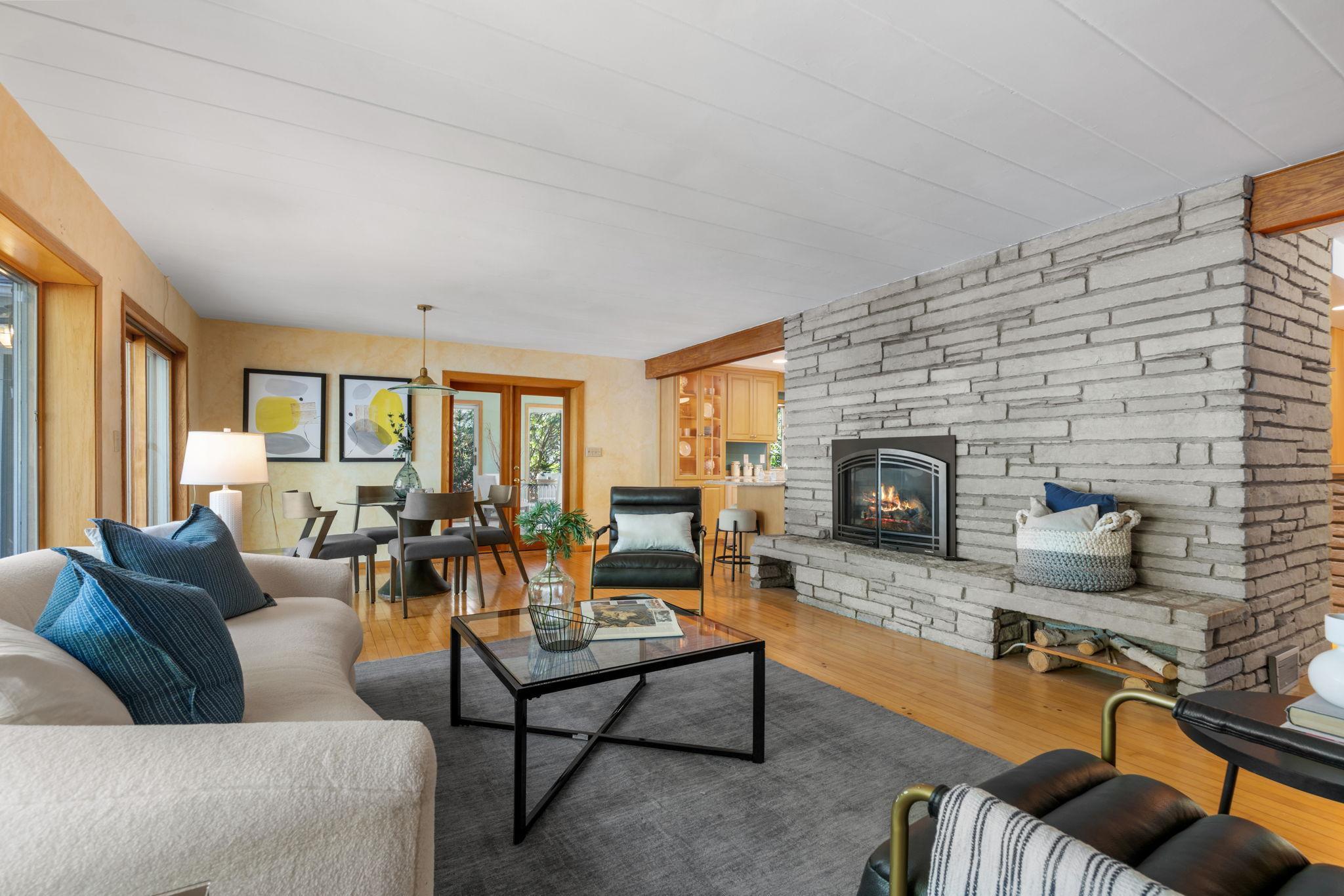 View of Residential at 168 Peninsula Road, Medicine Lake MN 55441, Medicine Lake (24 of 101) - Mike Wilen | Minnesota Team Real Estate