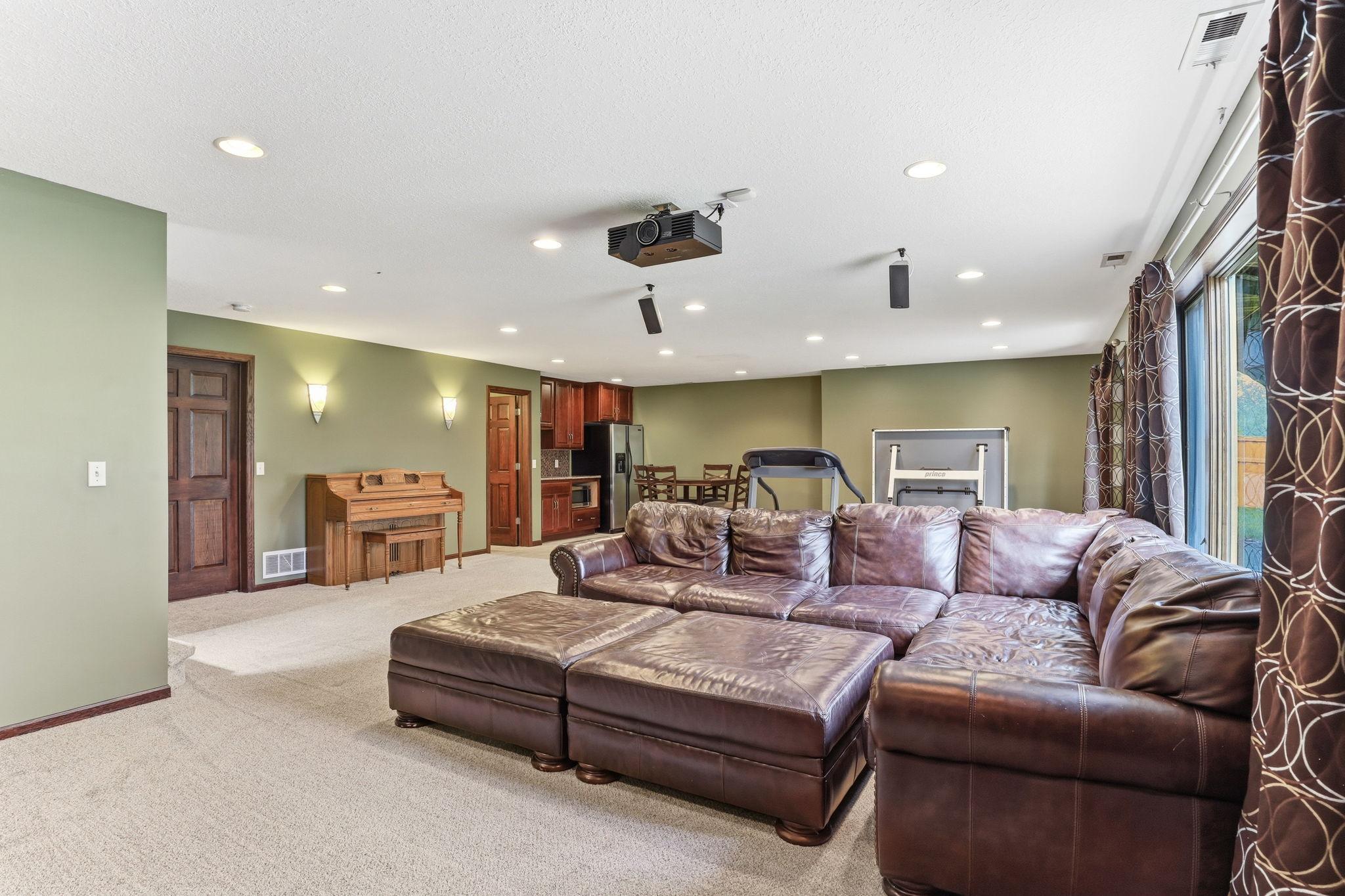 View of Residential at 10360 Quail Avenue, Brooklyn Park MN 55443, Brooklyn Park (32 of 51) - Mike Wilen | Minnesota Team Real Estate