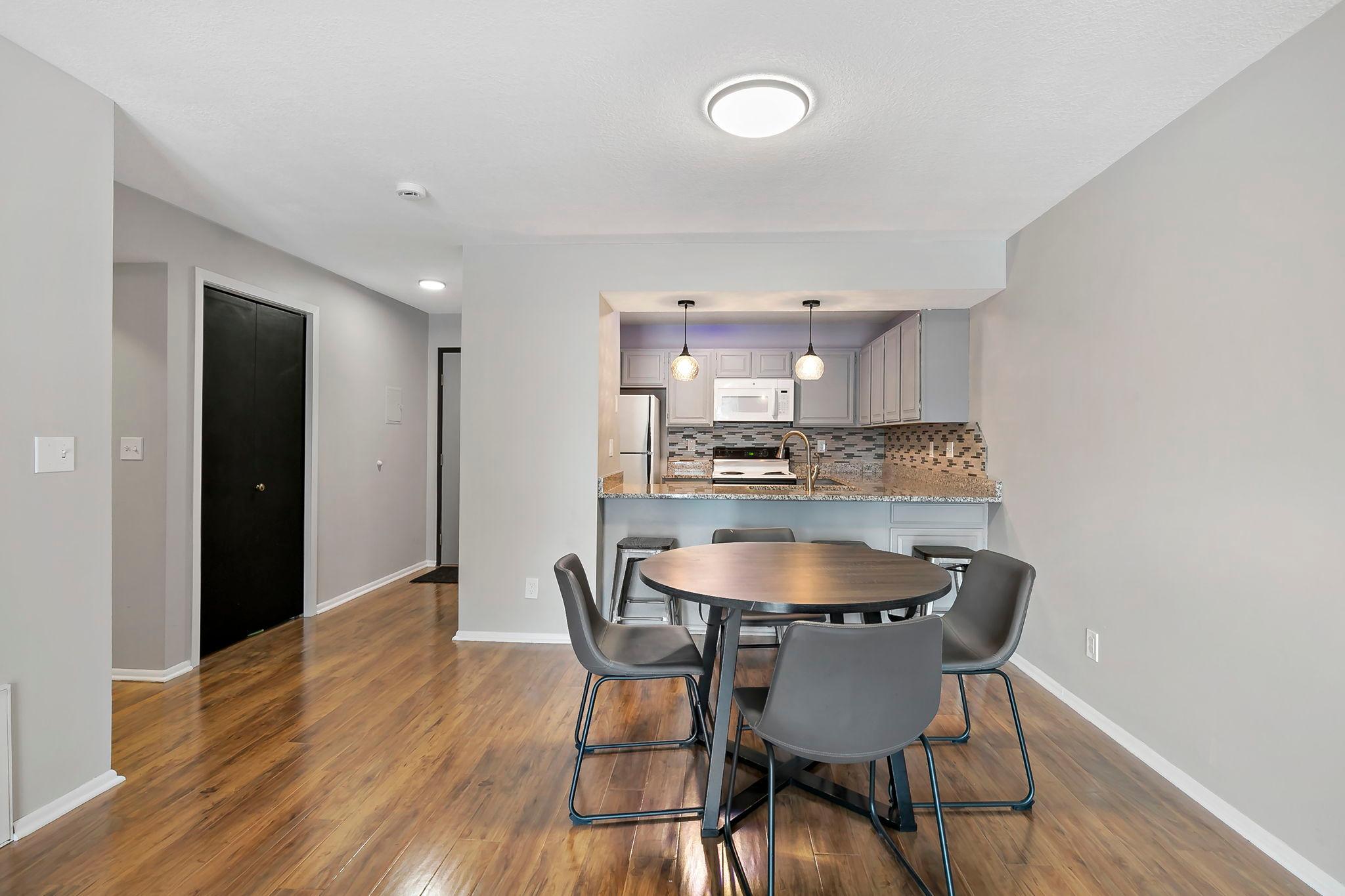 View of Residential at 8007 Xerxes Avenue #A101, Bloomington MN 55431, Bloomington (11 of 16) - Mike Wilen | Minnesota Team Real Estate