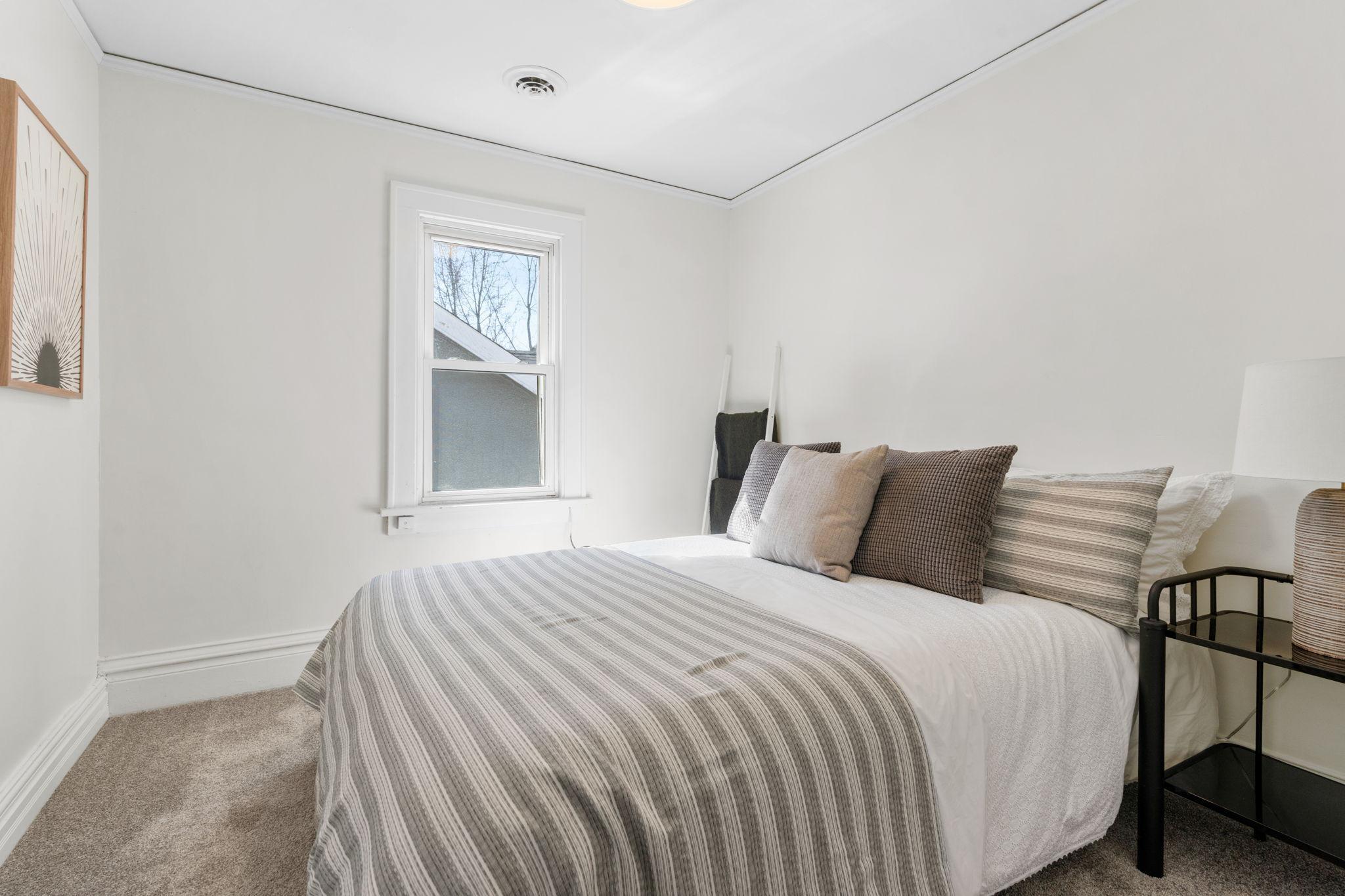 View of Residential at 3850 Colfax Avenue, Minneapolis MN 55412, Minneapolis (21 of 36) - Mike Wilen | Minnesota Team Real Estate