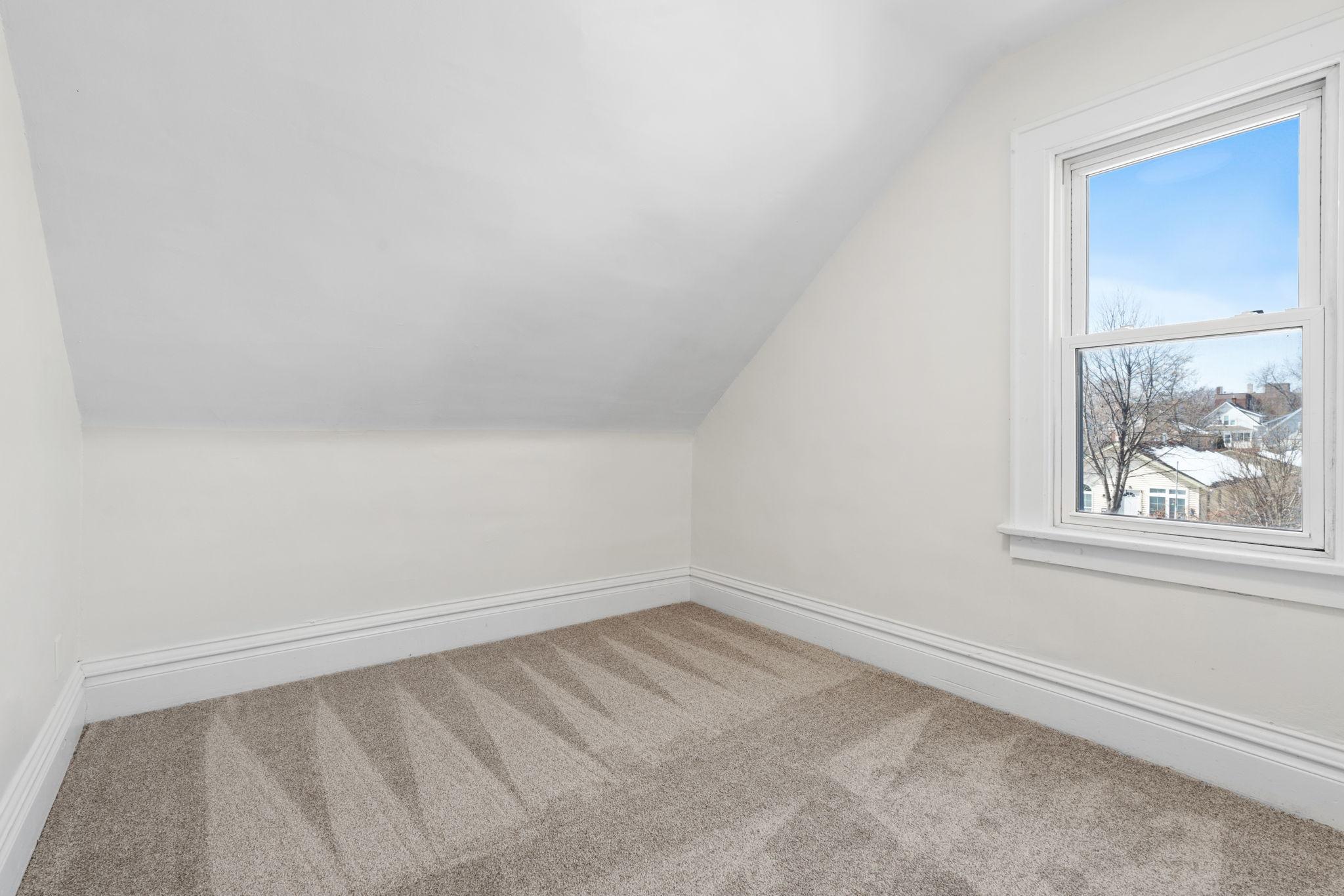 View of Residential at 3850 Colfax Avenue, Minneapolis MN 55412, Minneapolis (26 of 36) - Mike Wilen | Minnesota Team Real Estate