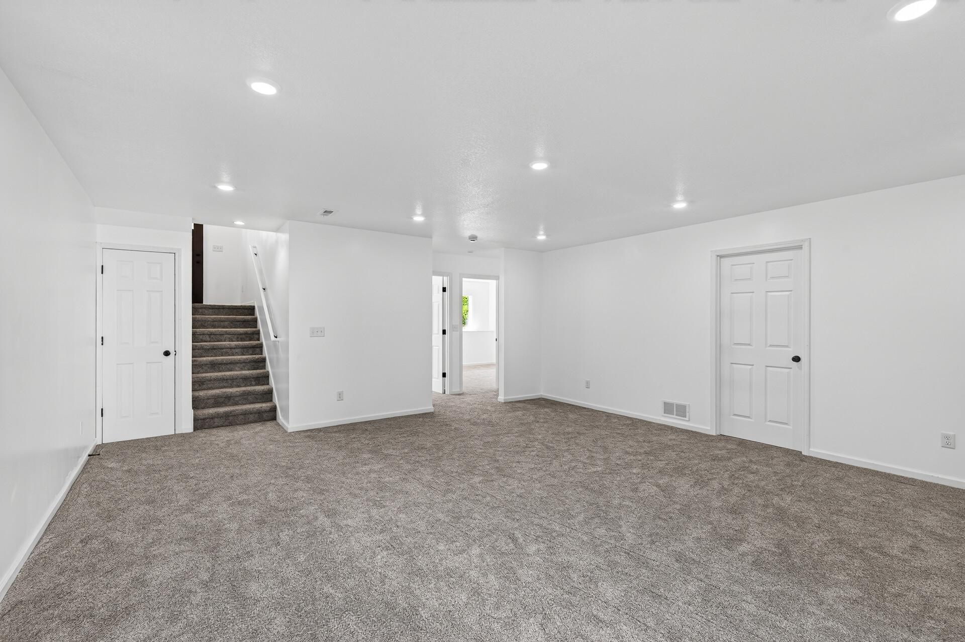 View of Residential at 926 Galtier Street, Saint Paul MN 55117, Saint Paul (21 of 29) - Mike Wilen | Minnesota Team Real Estate