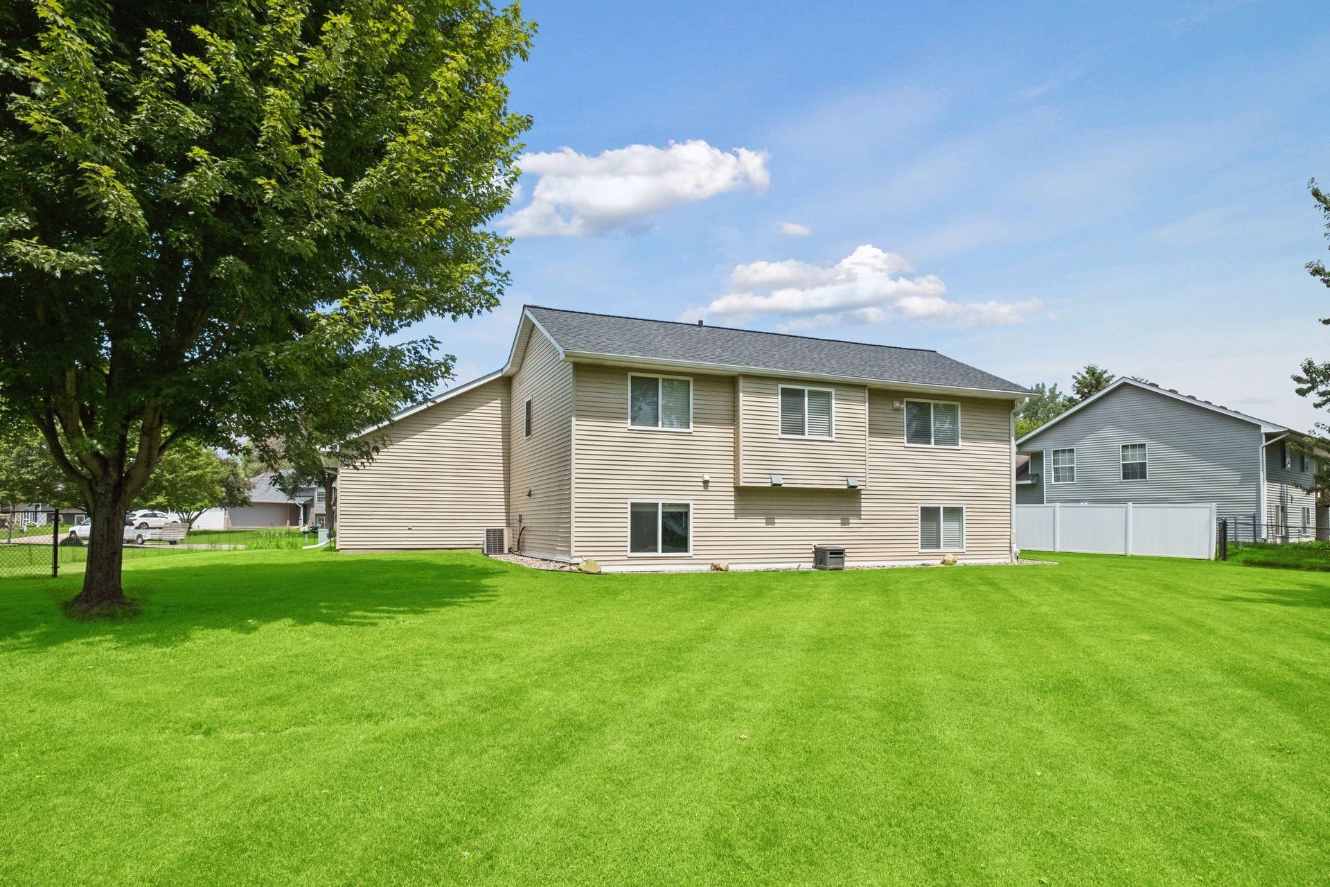 View of Residential at 17532 Freeport Way, Farmington MN 55024, Farmington (31 of 33) - Mike Wilen | Minnesota Team Real Estate