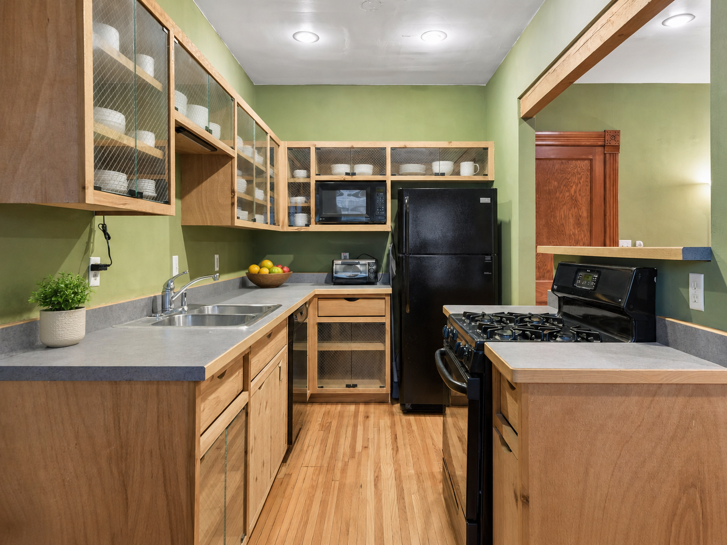 View of Residential at 4418 Lake Harriet Parkway #205, Minneapolis MN 55410, Minneapolis (12 of 28) - Mike Wilen | Minnesota Team Real Estate