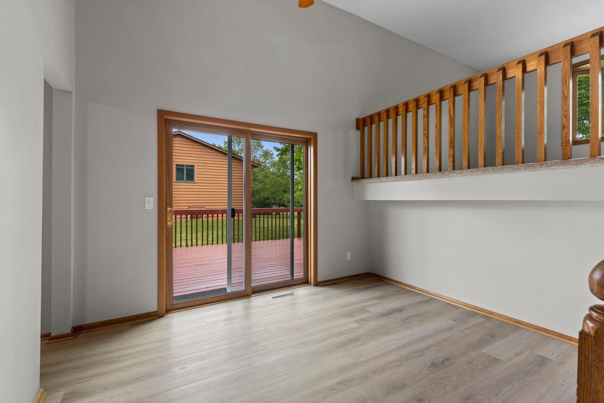 View of Residential at 1009 Gramsey Place, Burnsville MN 55306, Burnsville (13 of 59) - Mike Wilen | Minnesota Team Real Estate