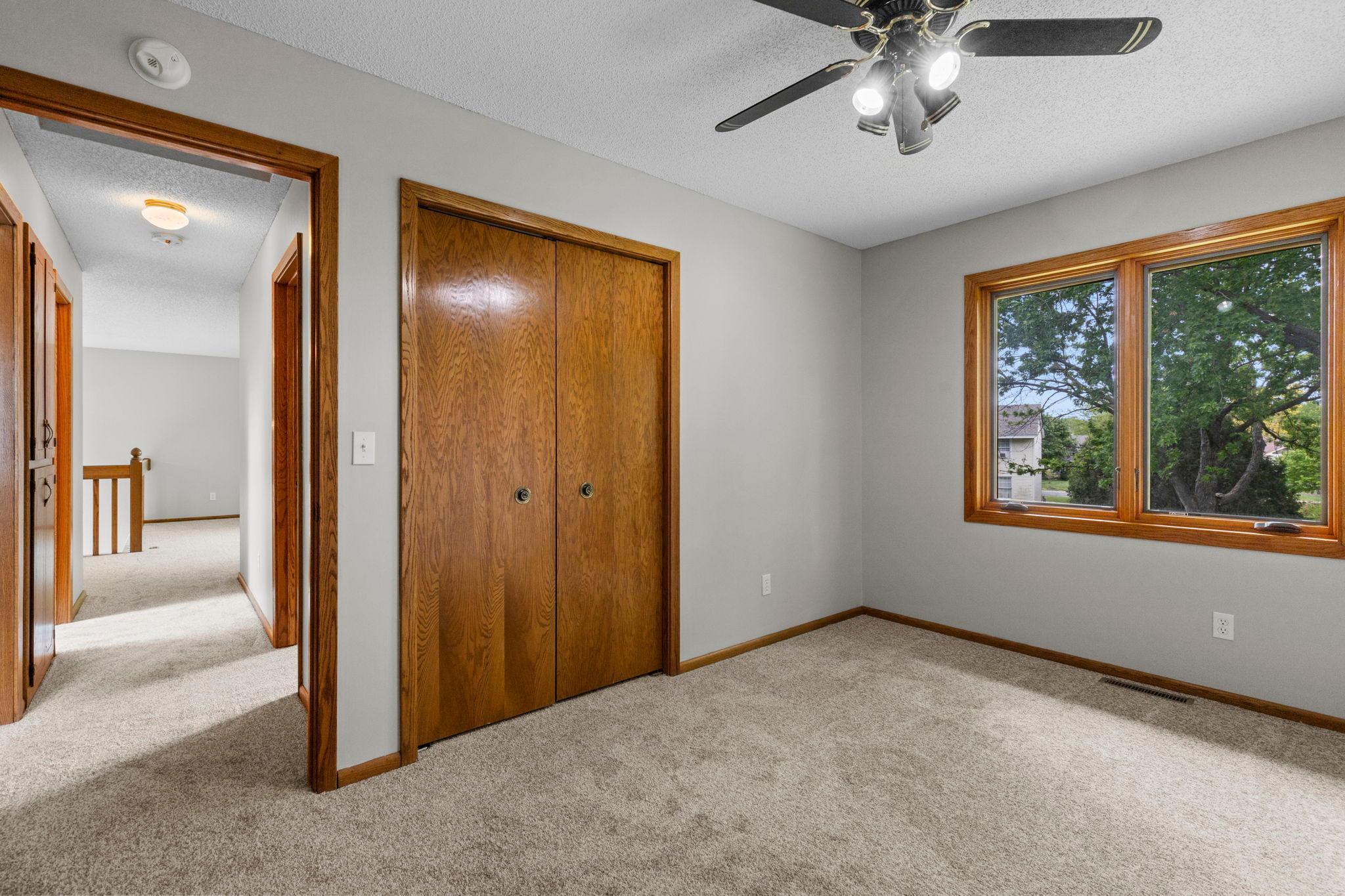 View of Residential at 1009 Gramsey Place, Burnsville MN 55306, Burnsville (30 of 59) - Mike Wilen | Minnesota Team Real Estate