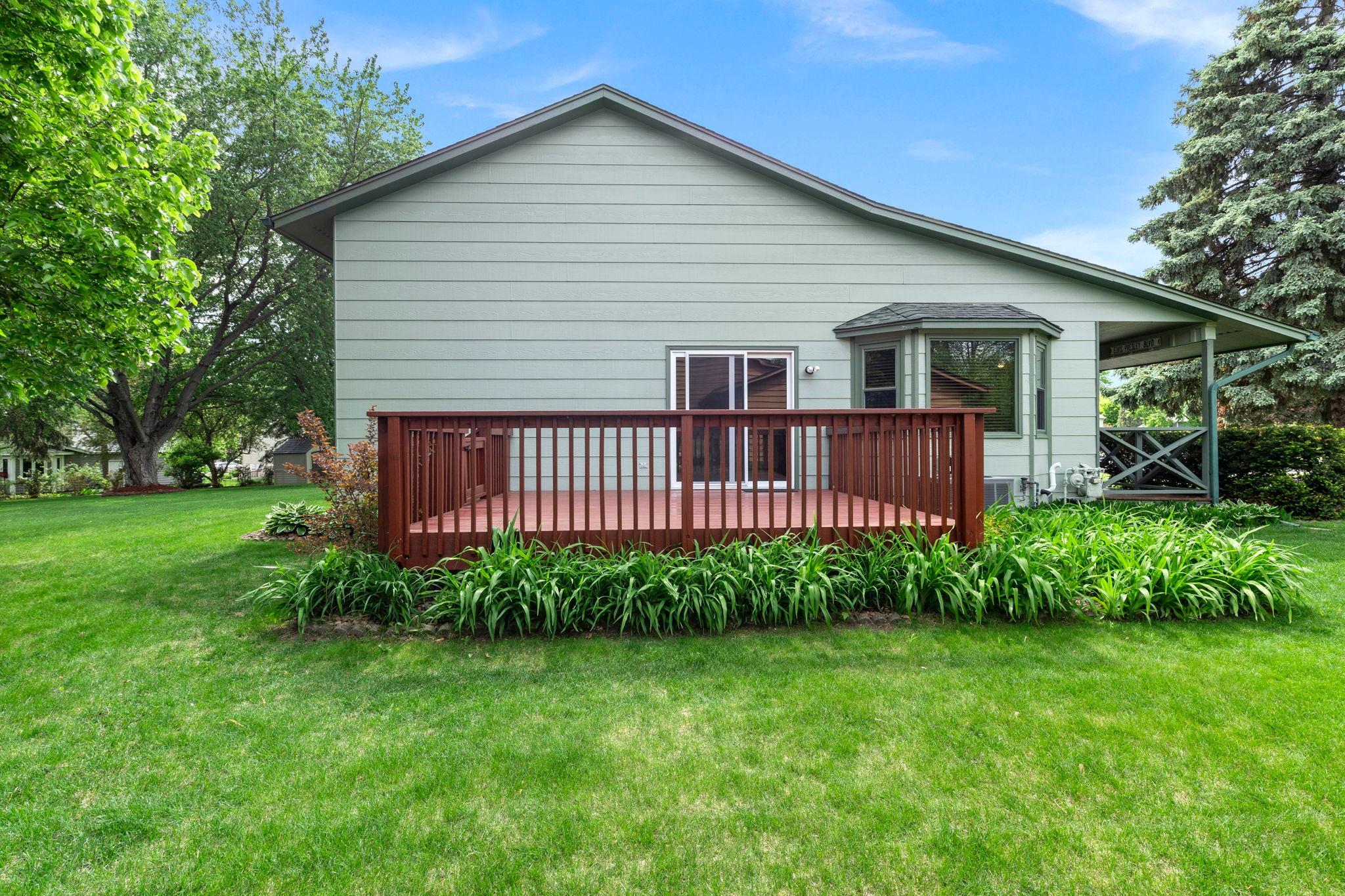 View of Residential at 1009 Gramsey Place, Burnsville MN 55306, Burnsville (53 of 59) - Mike Wilen | Minnesota Team Real Estate