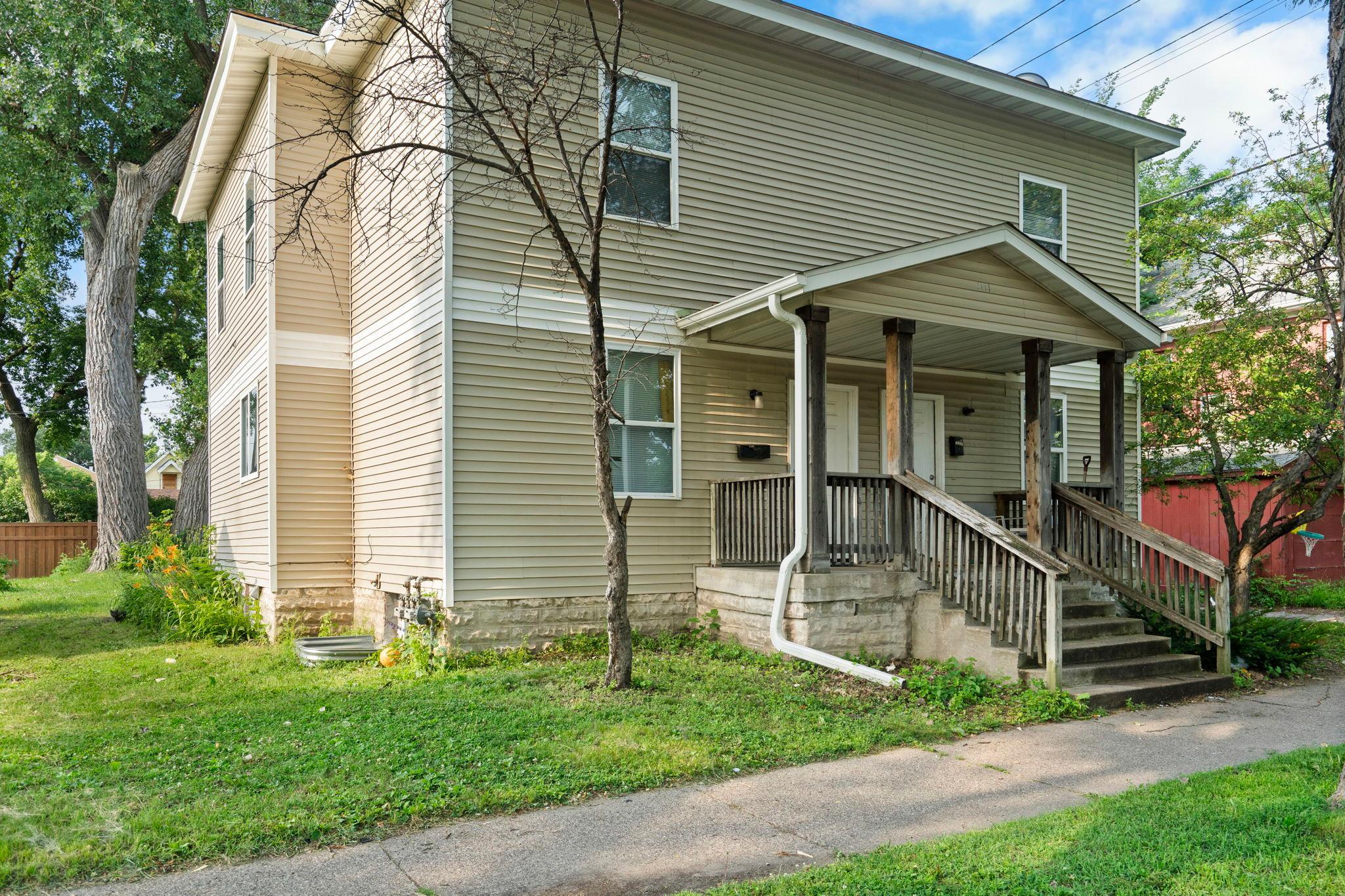 View of Residential Income at 1111 17th Avenue, Minneapolis MN 55411, Minneapolis (2 of 29) - Mike Wilen | Minnesota Team Real Estate