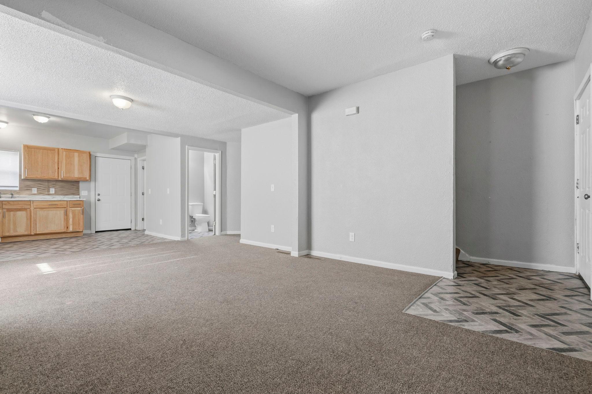 View of Residential Income at 1111 17th Avenue, Minneapolis MN 55411, Minneapolis (10 of 29) - Mike Wilen | Minnesota Team Real Estate