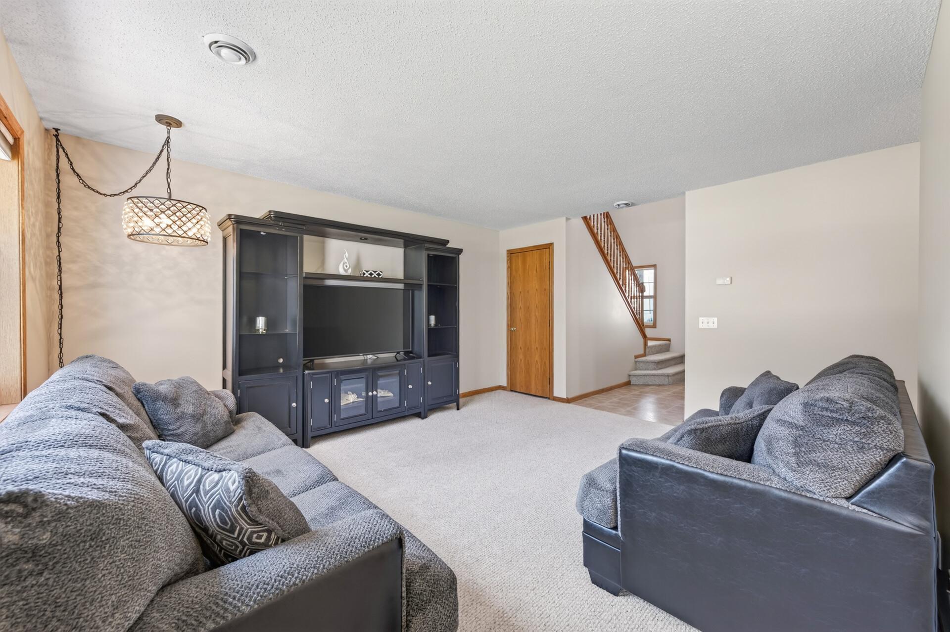 View of Residential at 10546 64th Lane, Albertville MN 55301, Albertville (6 of 23) - Mike Wilen | Minnesota Team Real Estate