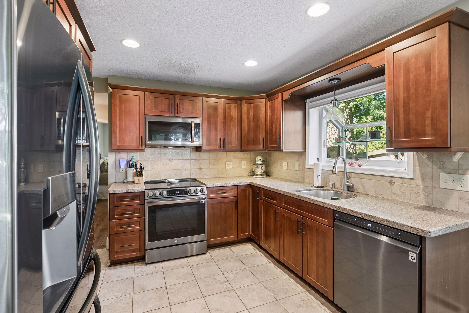 View of Residential at 1165 Josephine Road, Roseville MN 55113, Roseville (14 of 37) - Mike Wilen | Minnesota Team Real Estate