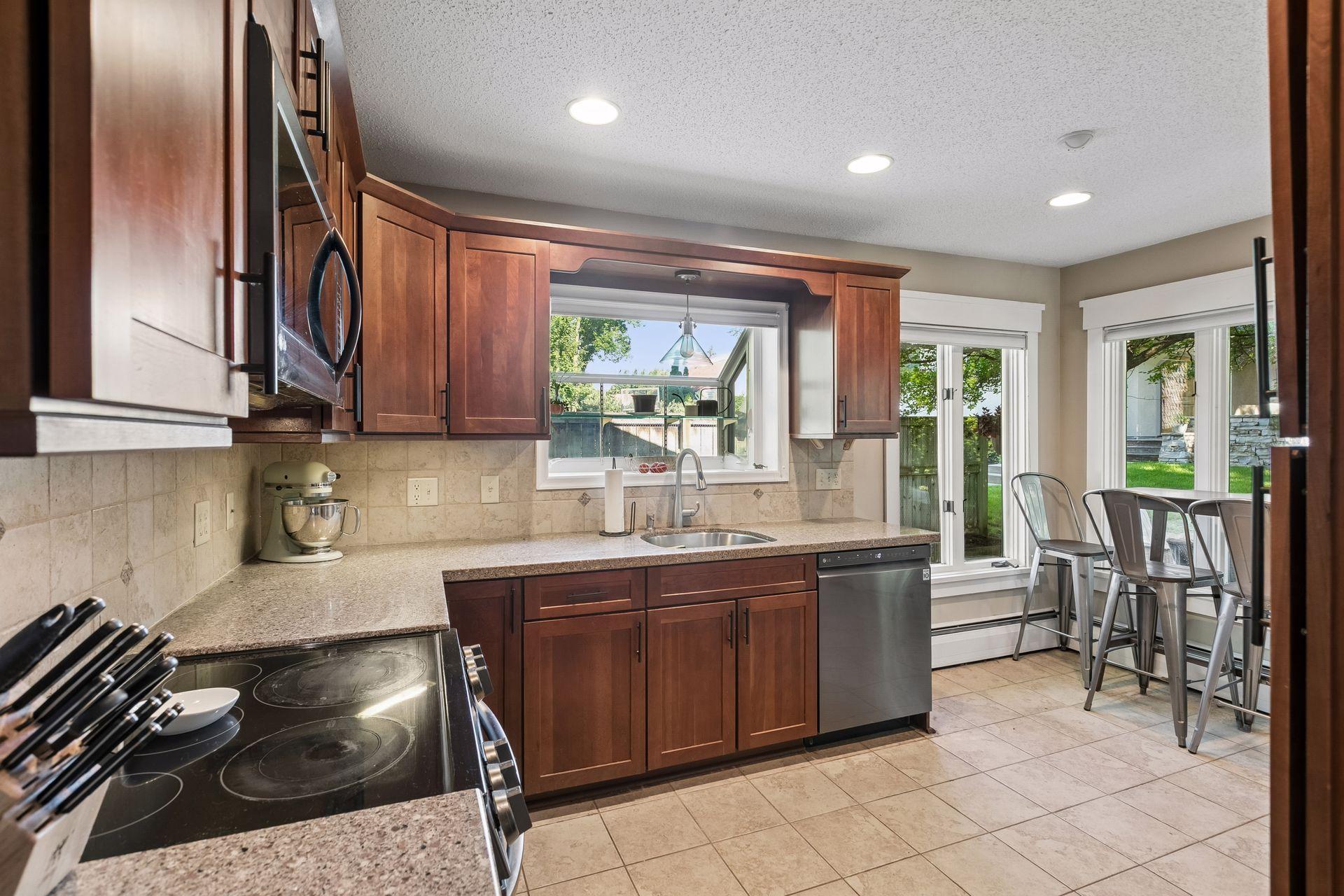 View of Residential at 1165 Josephine Road, Roseville MN 55113, Roseville (12 of 37) - Mike Wilen | Minnesota Team Real Estate