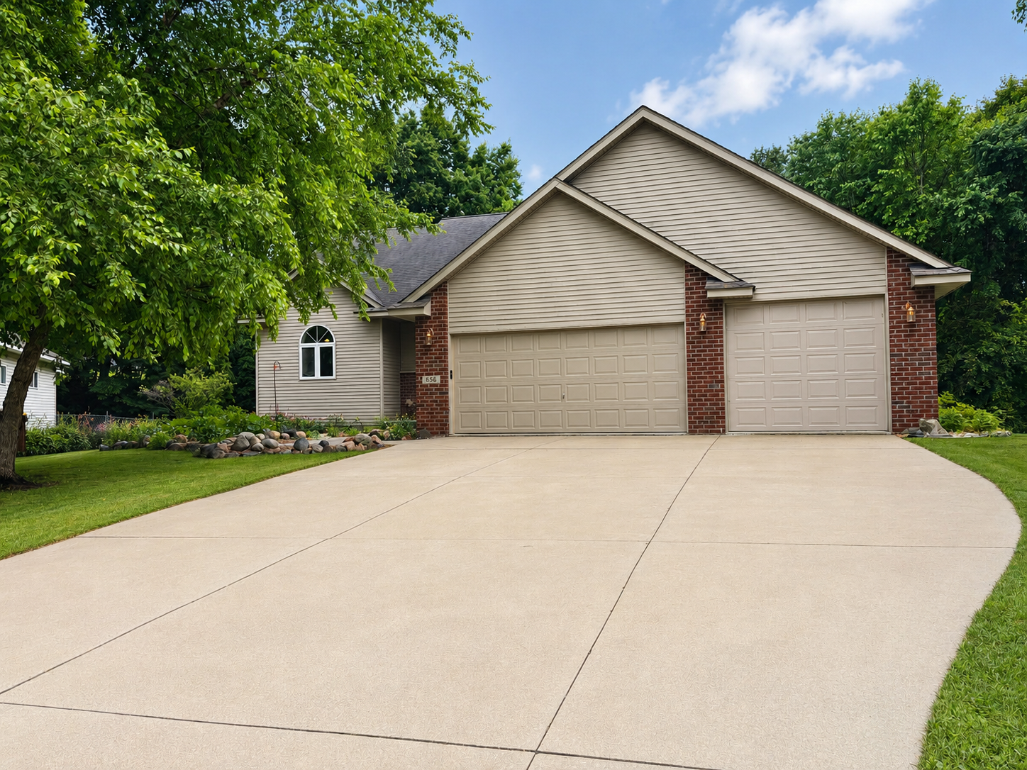 View of Residential at 856 Bridle Creek Lane, Jordan MN 55352, Jordan (2 of 44) - Mike Wilen | Minnesota Team Real Estate