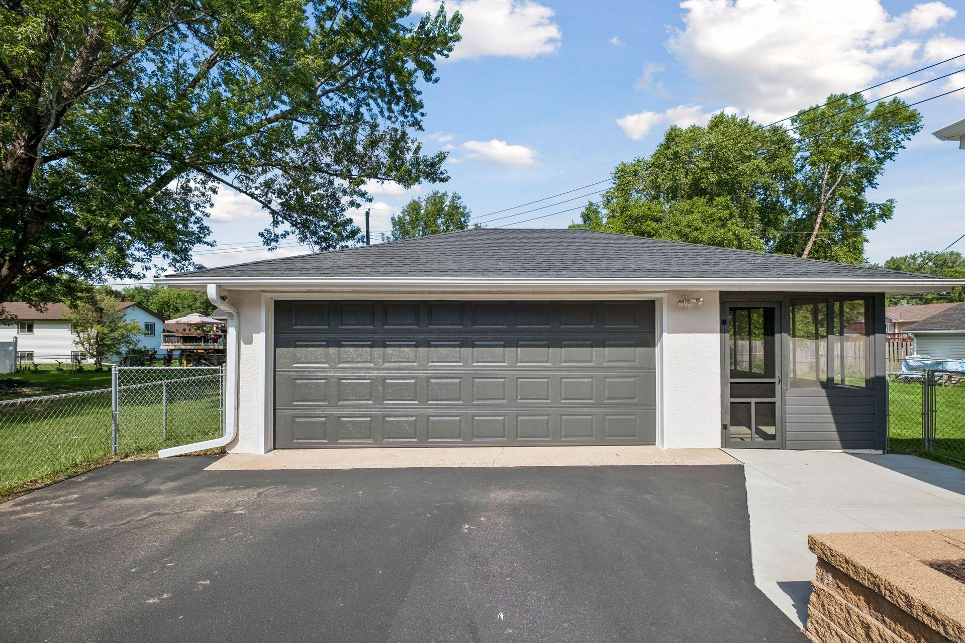 View of Residential at 5919 Carlson Street, Shoreview MN 55126, Shoreview (32 of 35) - Mike Wilen | Minnesota Team Real Estate