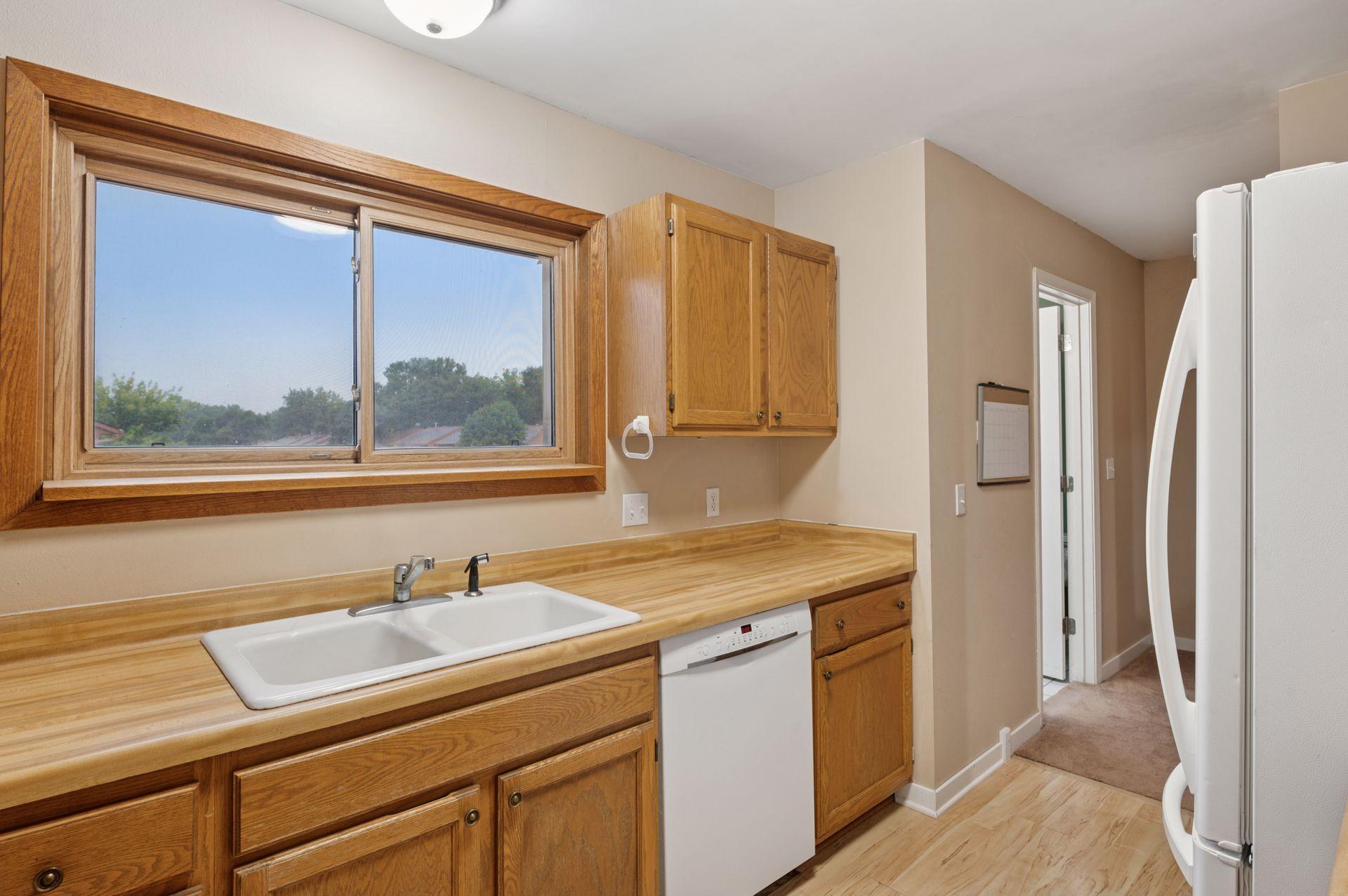 View of Residential at 1603 Raindrop Drive, Eagan MN 55121, Eagan (11 of 38) - Mike Wilen | Minnesota Team Real Estate