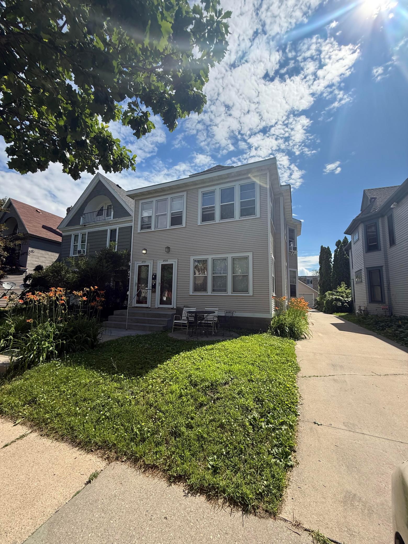 View of Residential Income at 2731 Dupont Avenue, Minneapolis MN 55408, Minneapolis - Mike Wilen | Minnesota Team Real Estate