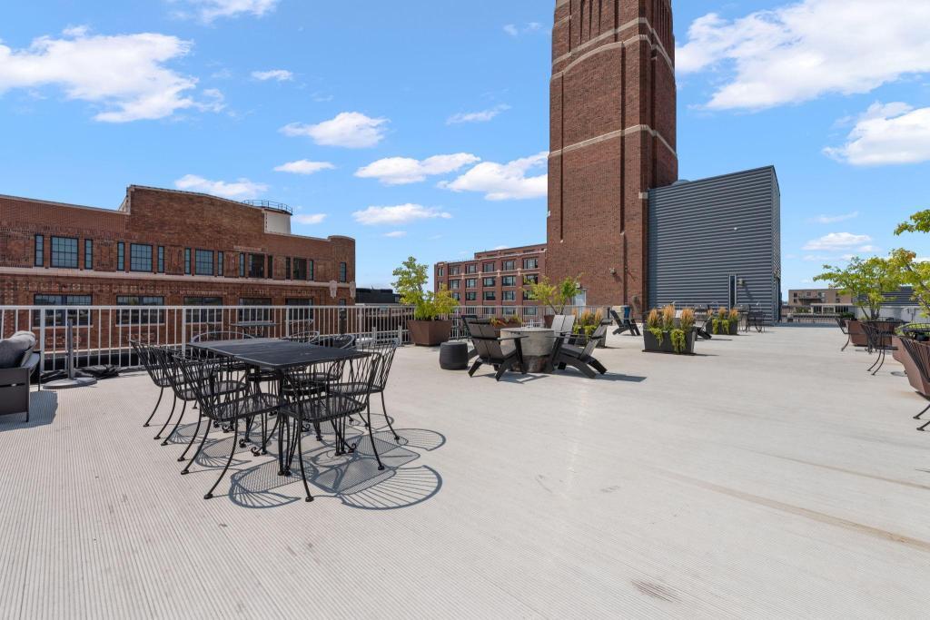 View of Residential at 700 Washington Avenue #212, Minneapolis MN 55401, Minneapolis (26 of 31) - Mike Wilen | Minnesota Team Real Estate