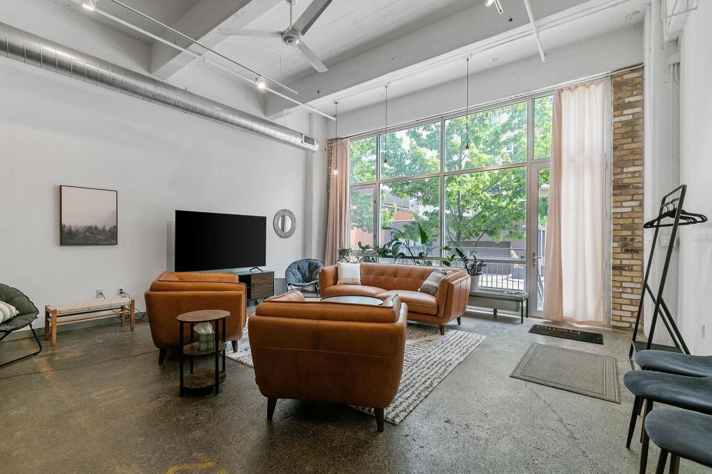 View of Residential at 700 Washington Avenue #212, Minneapolis MN 55401, Minneapolis (9 of 31) - Mike Wilen | Minnesota Team Real Estate