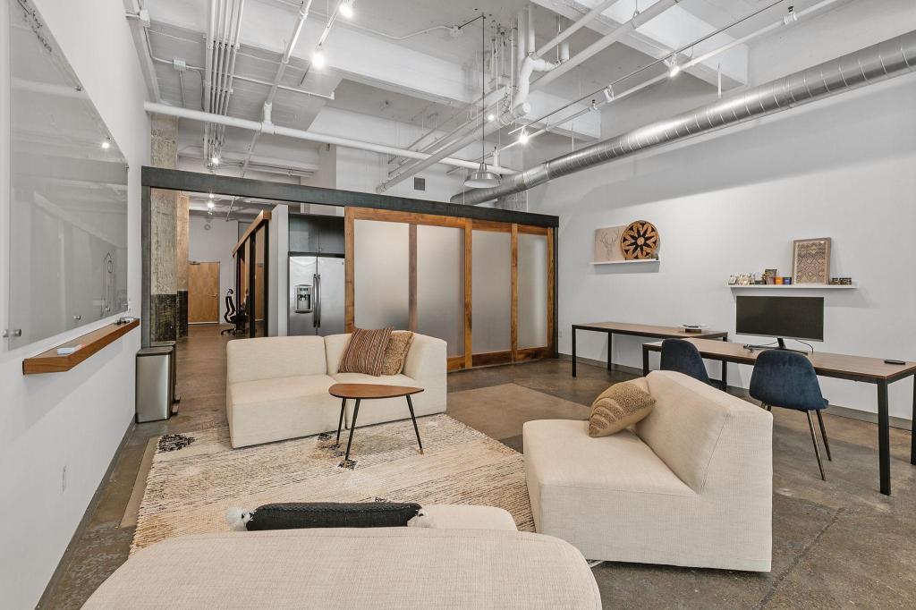 View of Residential at 700 Washington Avenue #212, Minneapolis MN 55401, Minneapolis (2 of 31) - Mike Wilen | Minnesota Team Real Estate